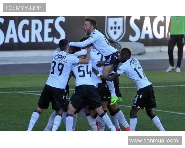 吉马良斯与摩雷伦斯2019年精彩对决回顾及赛后分析